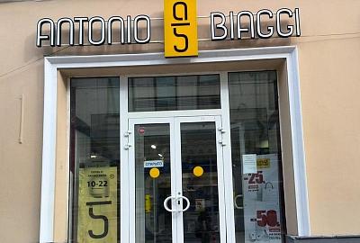 Освещение бутика обуви, сумок и аксессуаров Antonio Biaggi