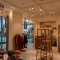 Оформление освещения в магазине одежды Weekend MaxMara